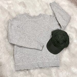 Top Shop Crew Neck. Size US 2, UK 6. Grey.